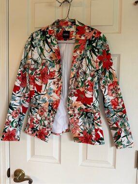 XOXO Floral Blazer